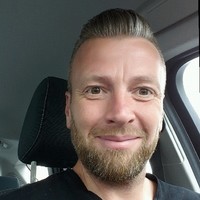 Lars Øster Mikkelsen