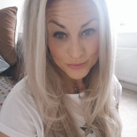 Angela Thomas