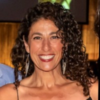Christine McManus