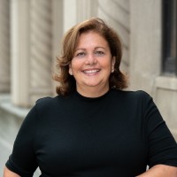Donna Barnhisel