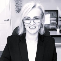 Melanie Eyres