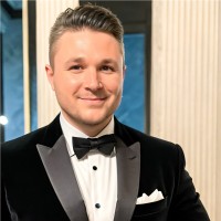Timo Menne, Ll.M.