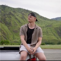 Travis Jean