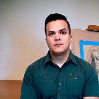 Bruce Corona