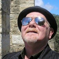 Dougie Wells