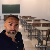 Héctor Santolino