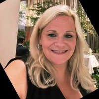 Angela Thompson