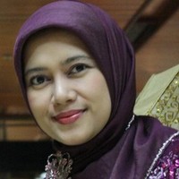 Dewi Amril