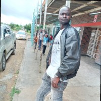 Ratiel Manyanga