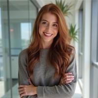 Maria Paula Mora