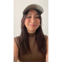 Parnia Parsa