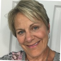 Ruth Purcell-Jones