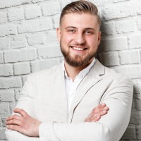 Aaron Bach