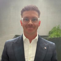 Dean Phillips