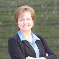 Nona Golledge