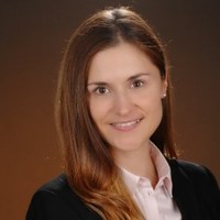 Dr. Med. Dipl.-Kffr. (Fh) Sylvie Strobel