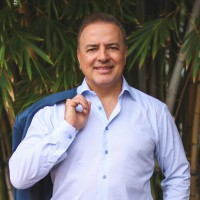 Dr. Mark Farina