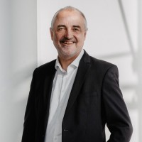 Prof. Dr. Herbert Schuster