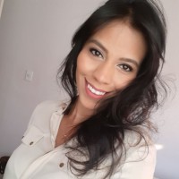 Paola Lucas Neves