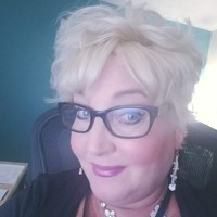 Sandy Isenhart