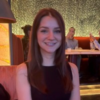 Valerie French