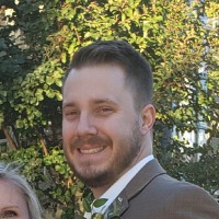 Damian Maust