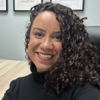Luísa T.