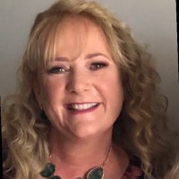 Cathy Horn