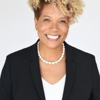 Suzanne Alexander