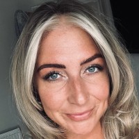 Laura Francis
