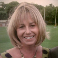 Linda Pinder Mcips