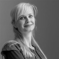 Esther Wijnne