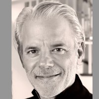 Scott Henry