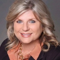 Traci Garza