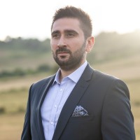 Emre Özyemi̇şçi̇