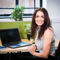 Nicola Yates FIAB