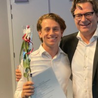 Burt Van Riet