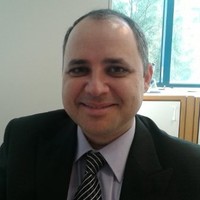 Manos Akianidis