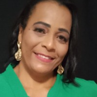 Vania Gomes