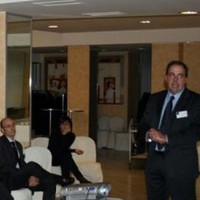 Valter L.