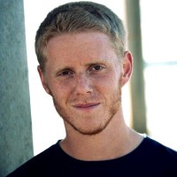 Alex Mills, Eit