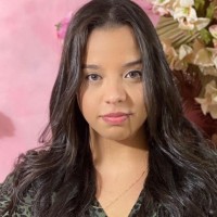 Camila Marques dos Santos