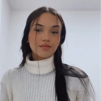 Maria Eduarda Moreira dos Santos