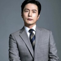 Thomas Tang