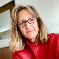 Geraldine Hall-McMillan