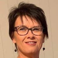 Lynette Breust (JP)