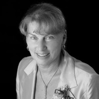 Teri Howells