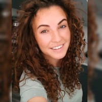 Céline De Jong