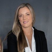 Kim Devet