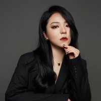Zihanna Zhou